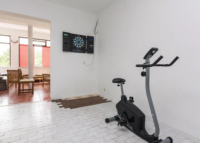 Six-bedroom In Sv Filip I Jakov * Gorica (Zadar)